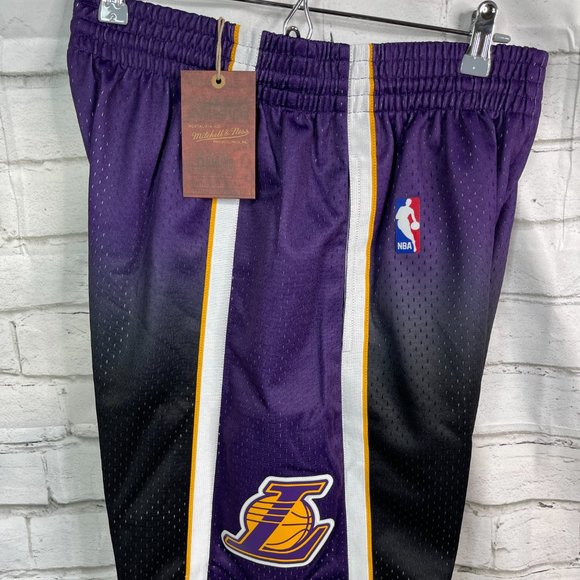 Mitchell & Ness Mens Fadeaway Swingman Shorts 2009 Basketball Athletic - Picture 4 of 7